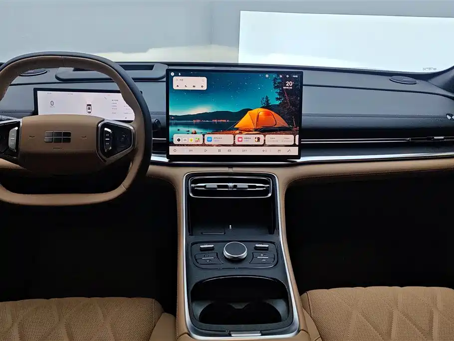 Geely Galaxy Galaxy A7 2025 EM-i фото 13