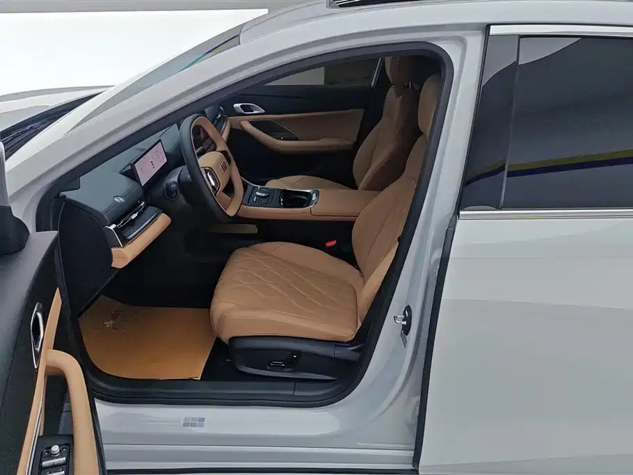 Geely Galaxy Galaxy A7 2025 EM-i фото 9