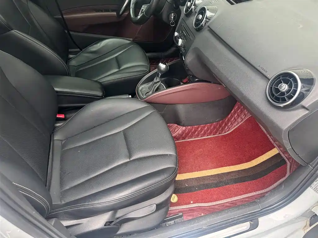 Audi A1 2013 Model 30 TFSI Sportback Ego фото 14