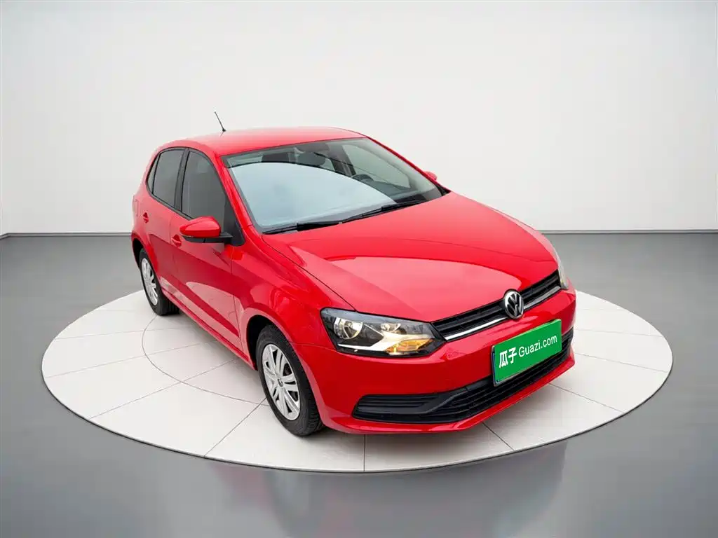 Volkswagen Polo 2016 1.4L Automatic Trend фото 4
