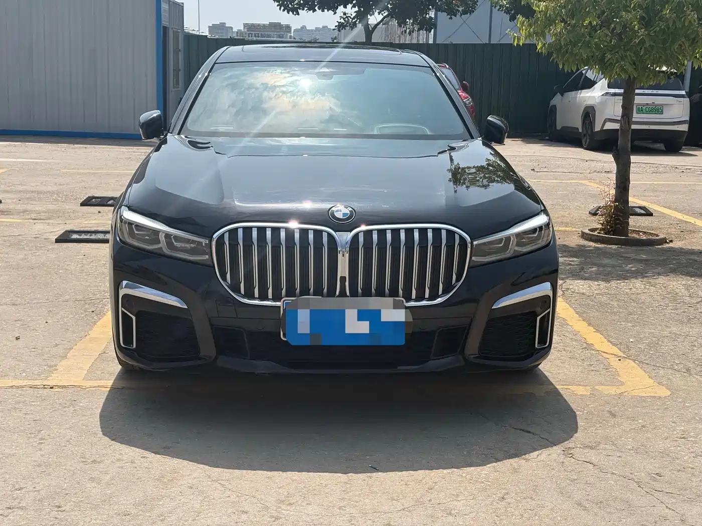 BMW 7 Series 2019 Facelift 740Li Exclusive M Sport Package фото 2