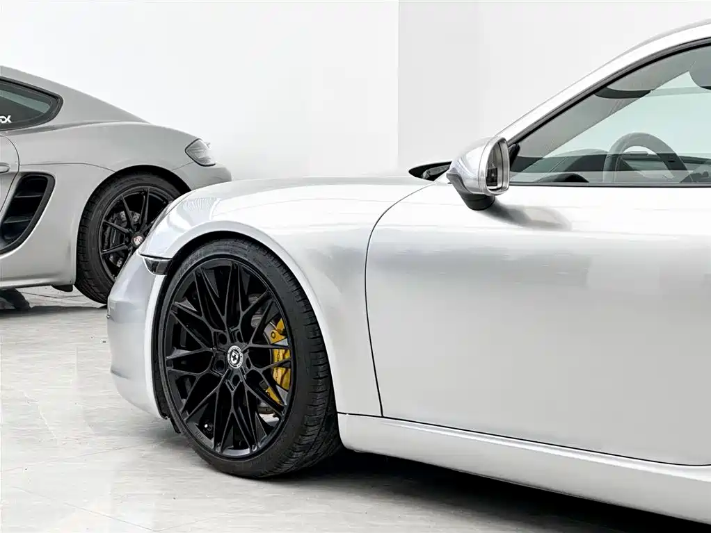 Porsche 911 2012 Carrera S 3.8L фото 9