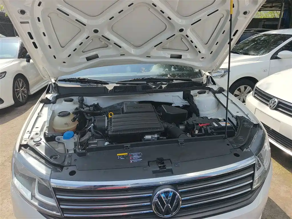 Volkswagen Lavida 2019 Lavida Start 1.5L Auto Trend (China VI) фото 16