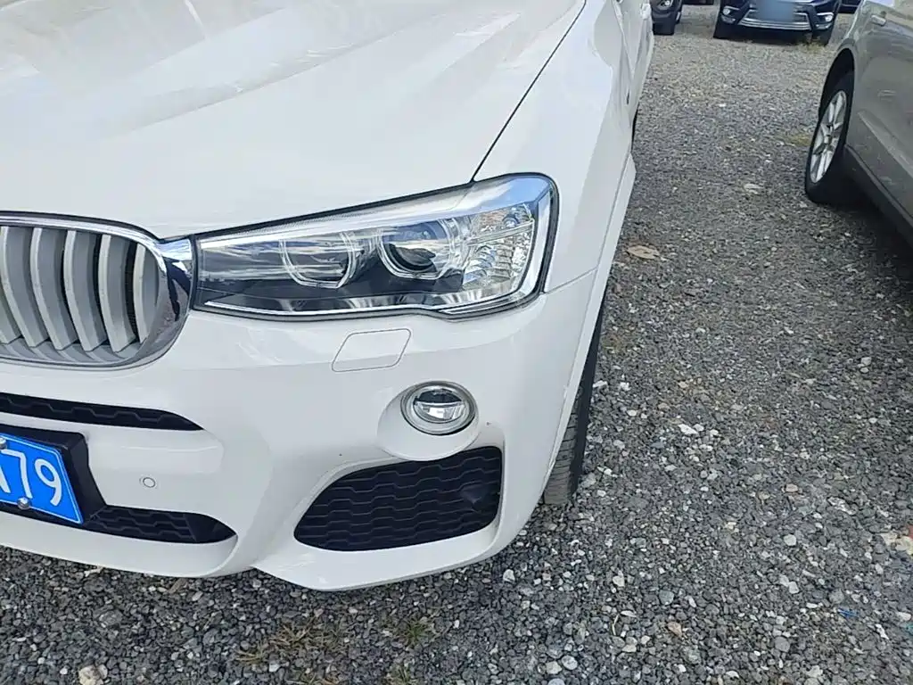 Photo 24 - BMW X3 (Import)