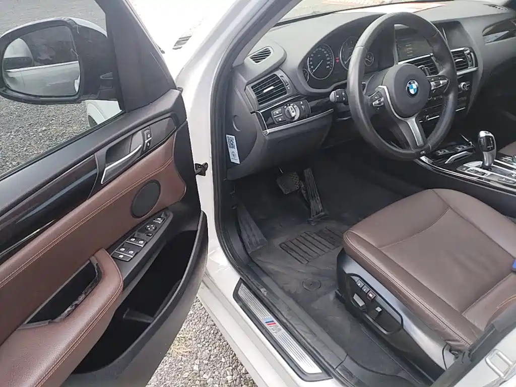 Photo 16 - BMW X3 (Import)
