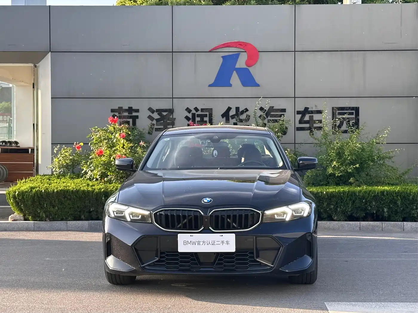 BMW 3 Series 2025 330Li M Sport Night Edition фото 2