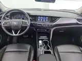 Photo 12 - Buick Regal