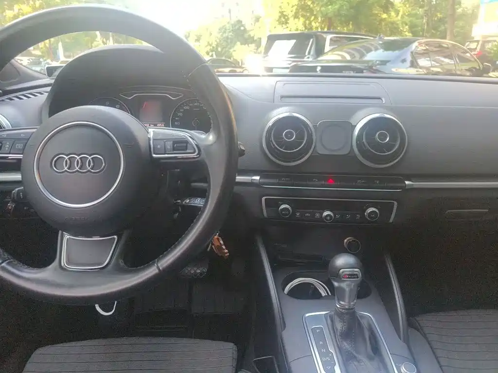 Audi A3 (Import) 2017 2015 Sportback 45 TFSI S line Sport