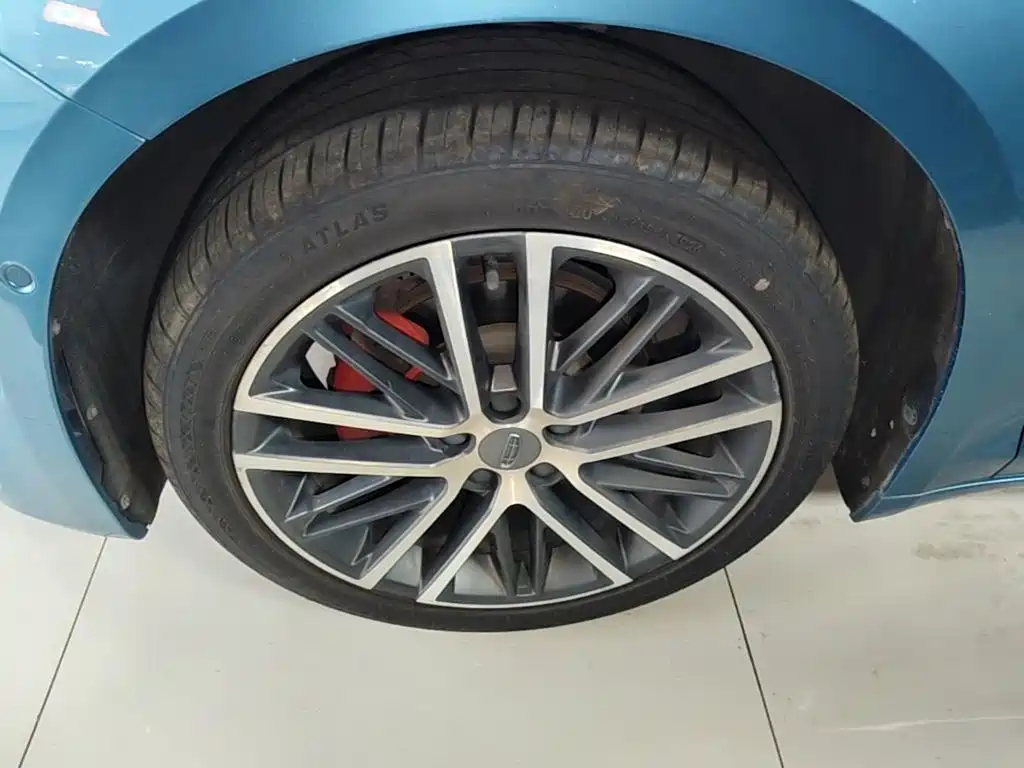 Фото 23 - Geely Preface