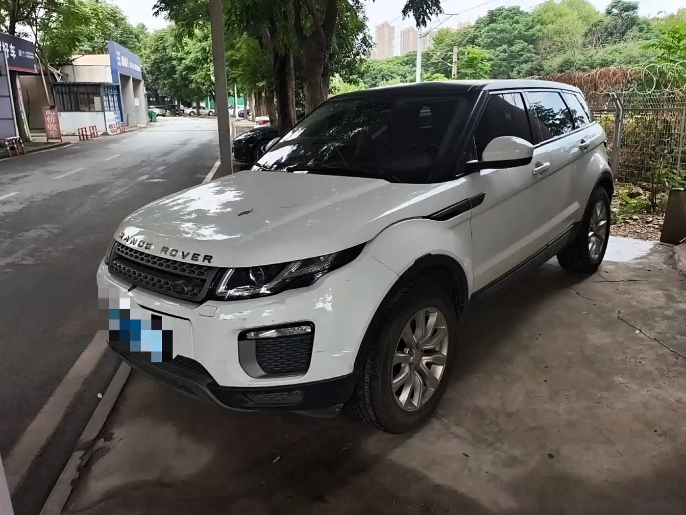 Фото 1 - Land Rover Range Rover Evoque