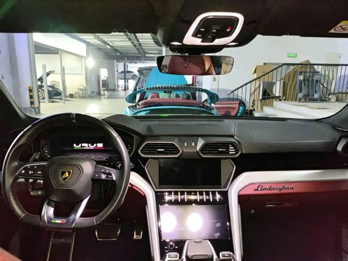 Lamborghini Urus 2019 2018 4.0T V8