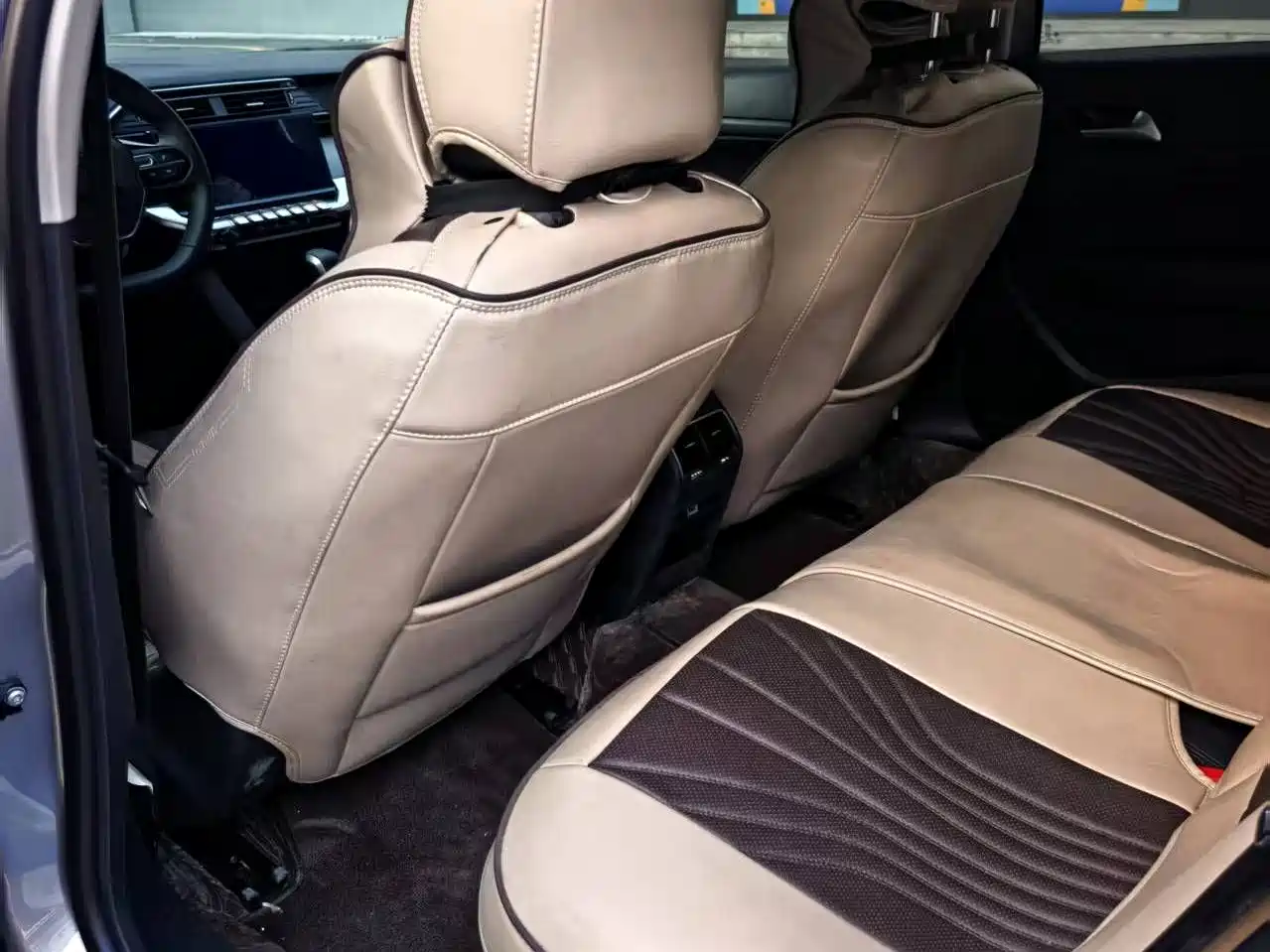 Peugeot 408 2025 2022 1.6T Light Chaser Edition