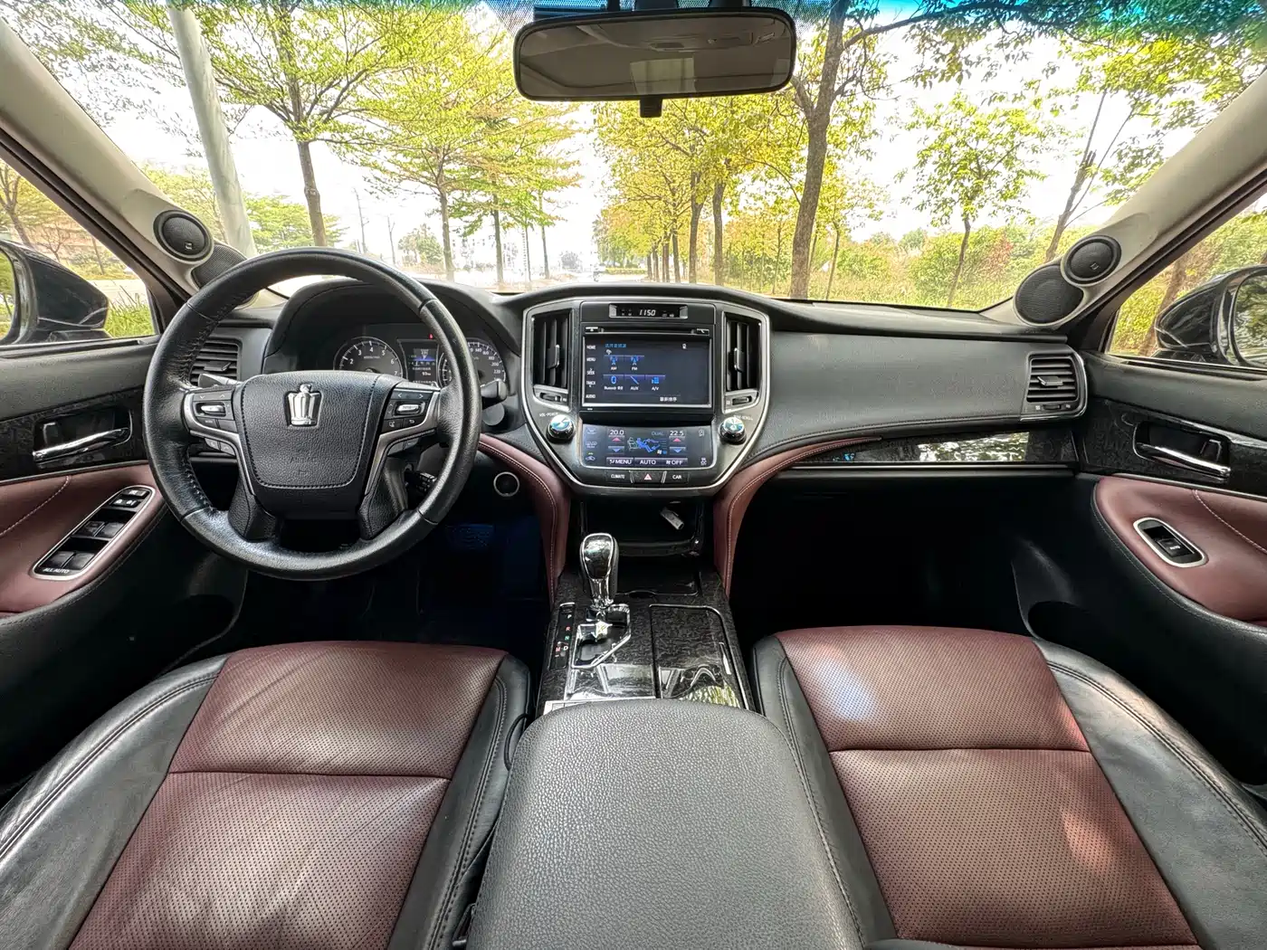 Toyota Crown 2018 2.0T Sport Edition фото 9