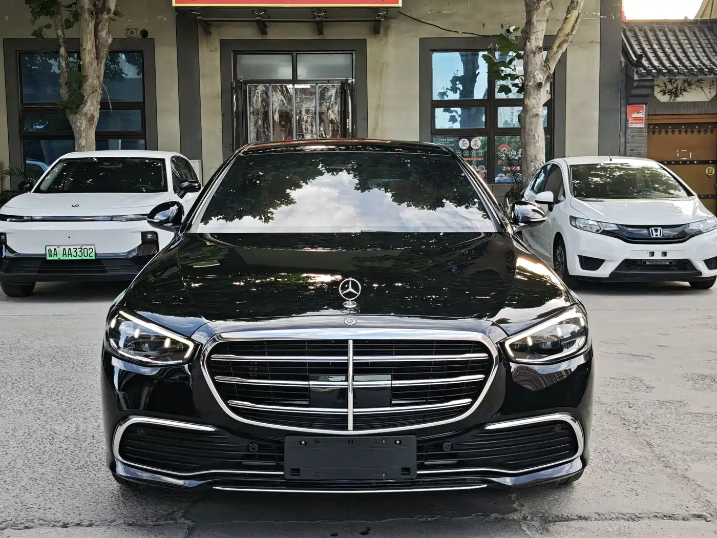 Mercedes-Benz S-Class 2023 Model S 400 L Business Edition фото 2