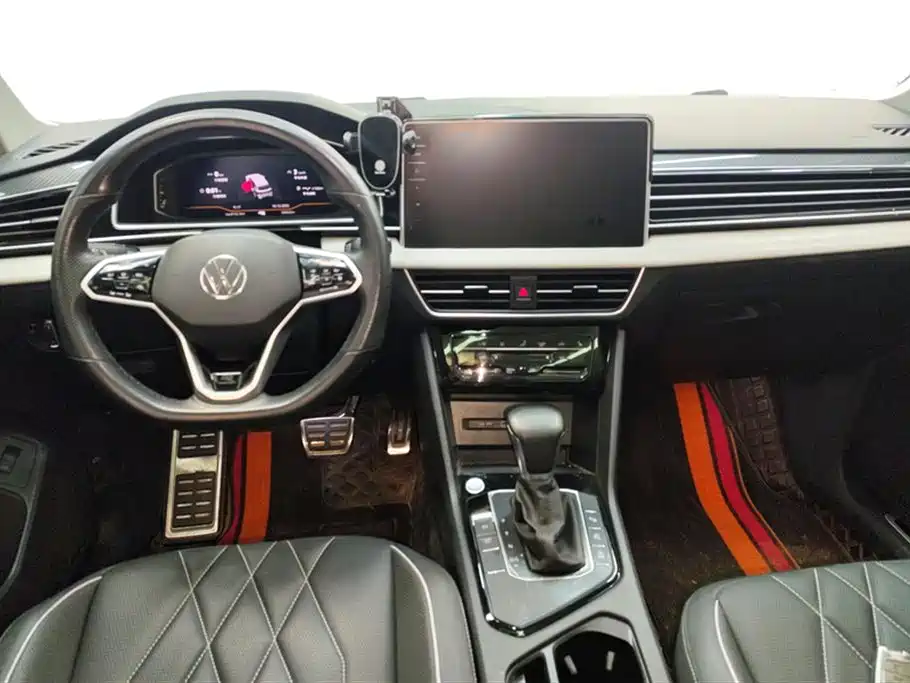 Volkswagen Tiguan L 2023 Facelift 330TSI Auto FWD R-Line Premium фото 12