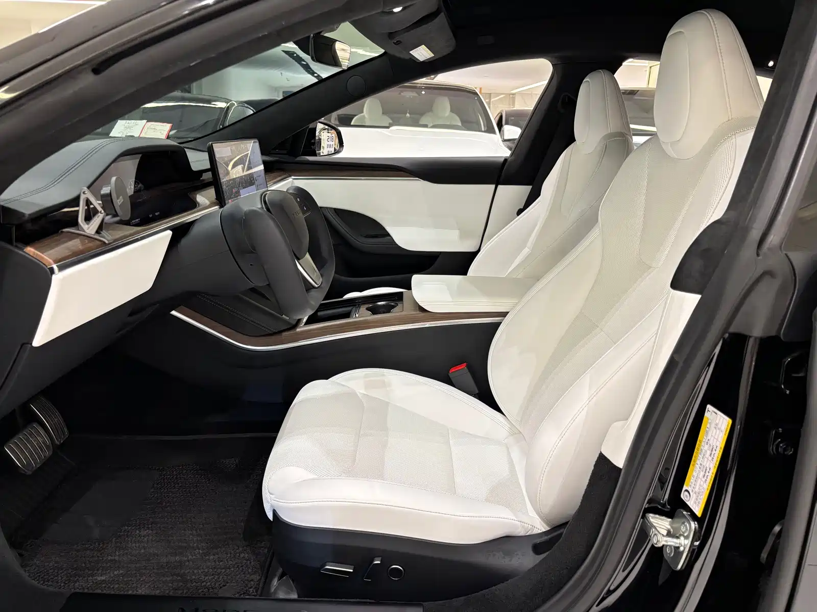 Фото 5 - Tesla Model S