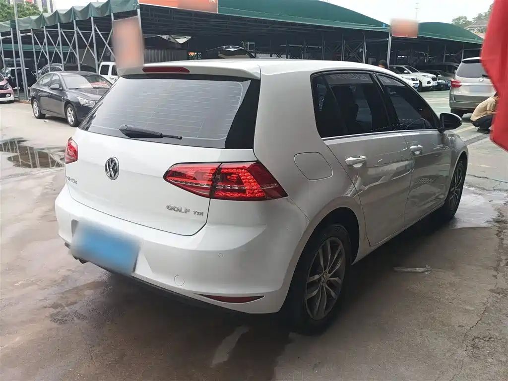 Volkswagen Golf 2016 230TSI Automatic Luxury фото 5