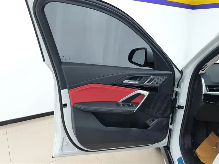 BMW X1 2023 xDrive25Li X Design Package фото 7