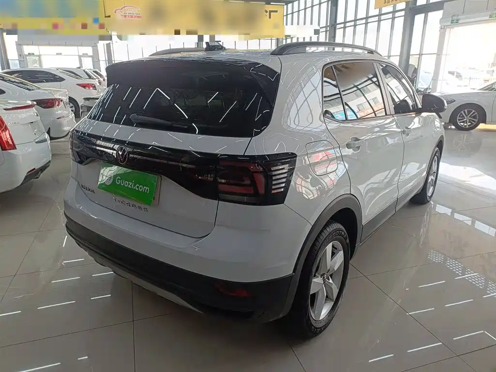 VOLKSWAGEN TU KAI