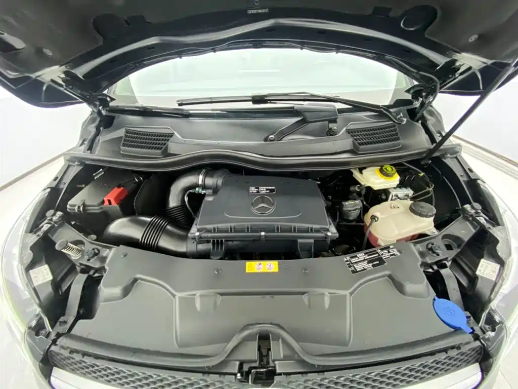 Mercedes-Benz V-Class 2022 V 260 Pilot Edition фото 12