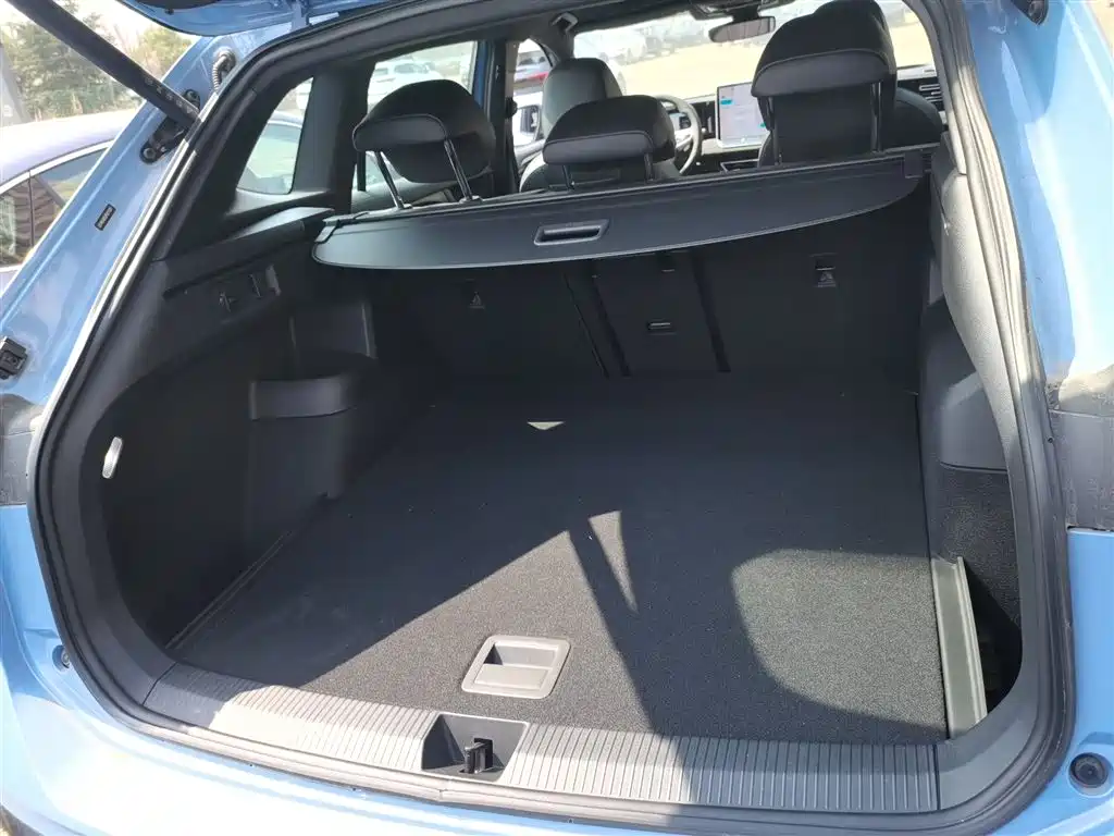 Volkswagen Tiguan L 2024 PRO 380TSI 4WD R-Line Premium Edition фото 19