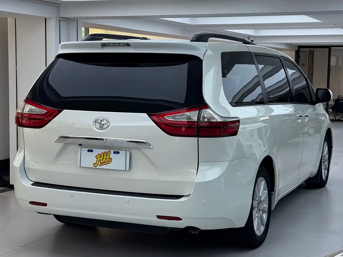 Toyota Sienna 2017 2015 3.5L 4WD L