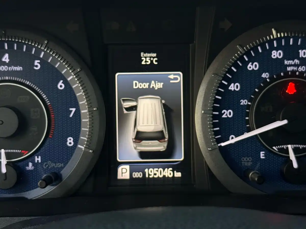 Toyota Sienna 2017 2015 3.5L 4WD L