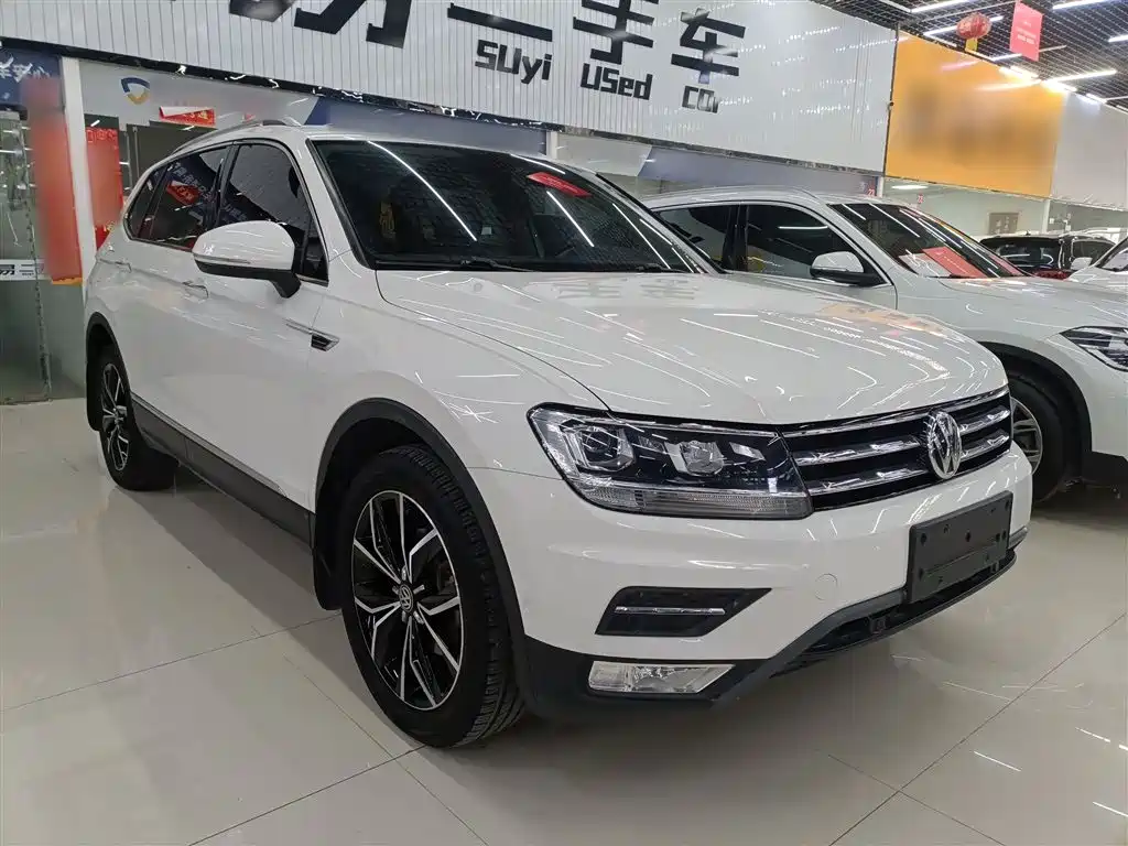 Volkswagen Tiguan L 2019 Facelift 330TSI Auto 2WD Smart Luxury China VI фото 4