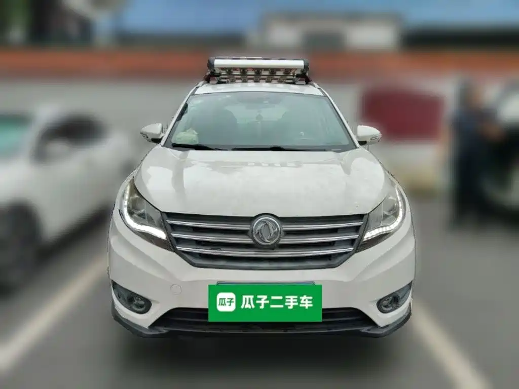 Dongfeng Fengguang Fengguang 580 2016 2016 Facelift 1.5T CVT Luxury