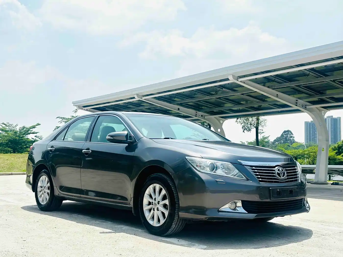 Toyota Camry 2012 2.5G Luxury Edition фото 3