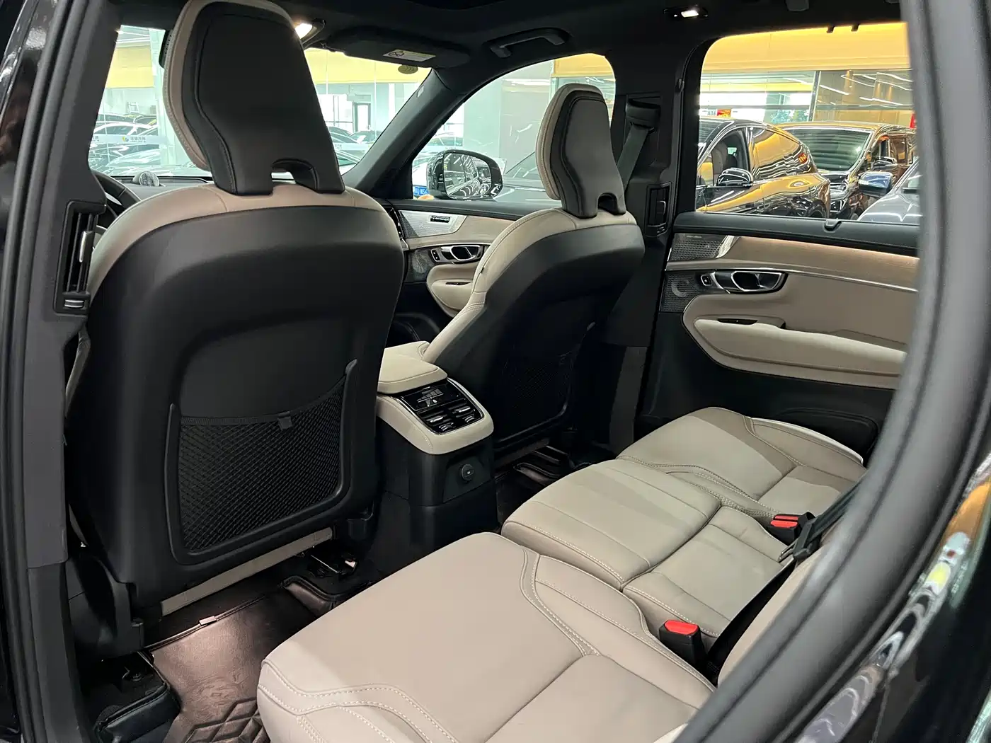 VOLVO XC90 PLUG IN HYBRID