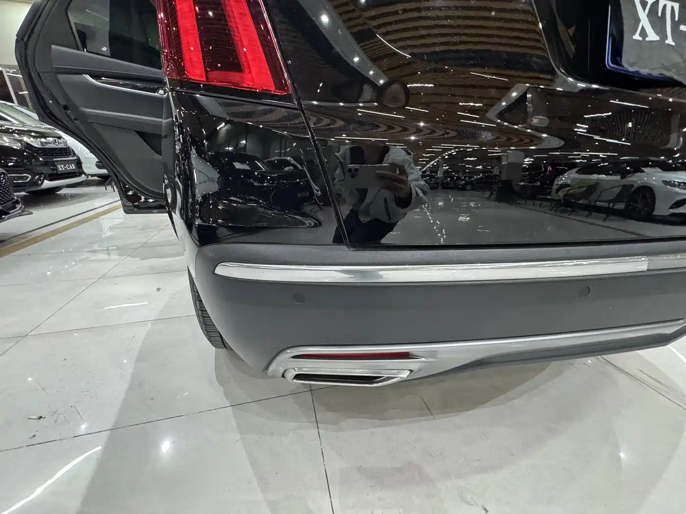 Cadillac XT5 2022 2.0T 2WD Luxury фото 31