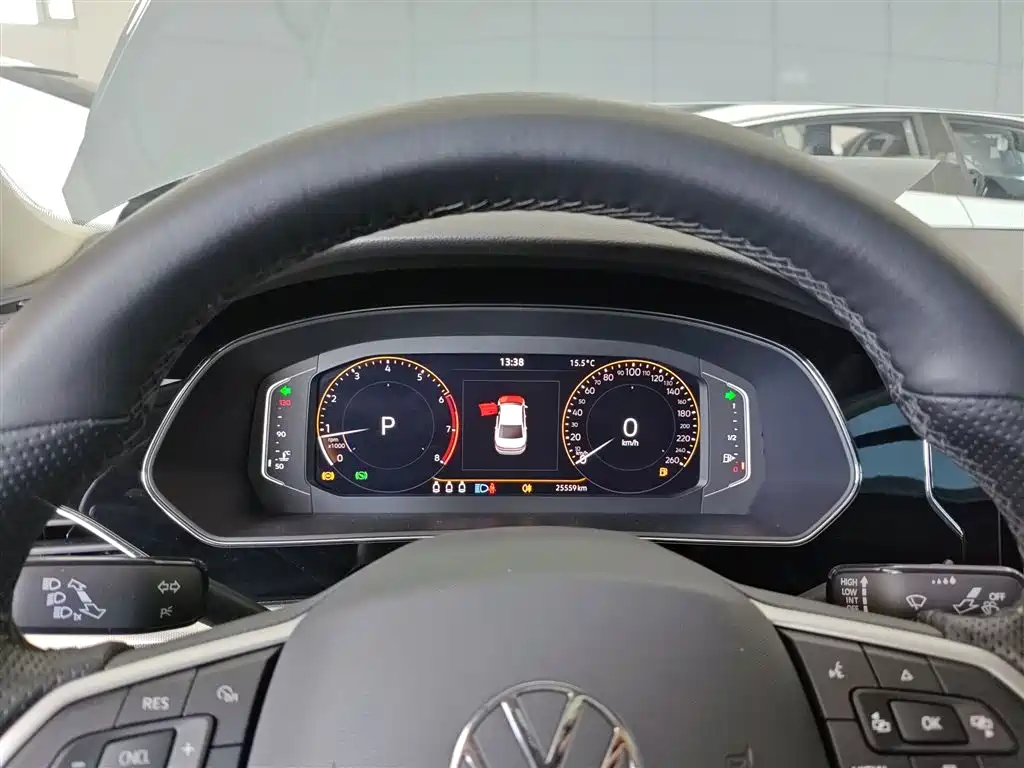 Volkswagen Passat 2022 330TSI Starlight Elite Edition фото 12