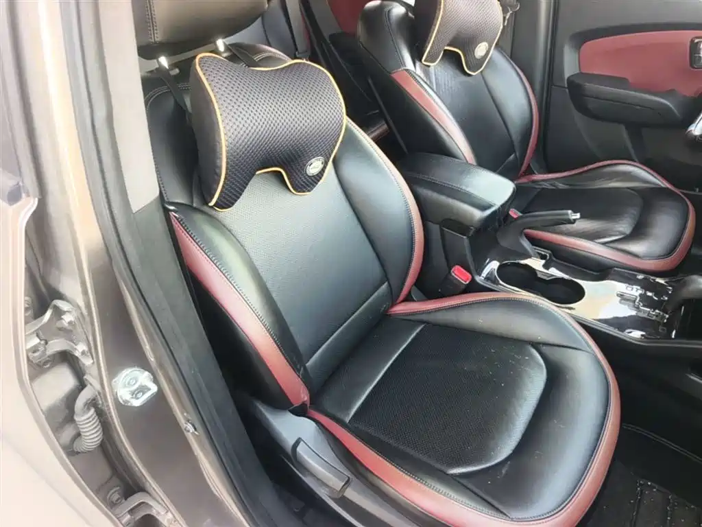 Hyundai Beijing Hyundai ix35 2013 2.0L Automatic 2WD Comfort GL China IV фото 25