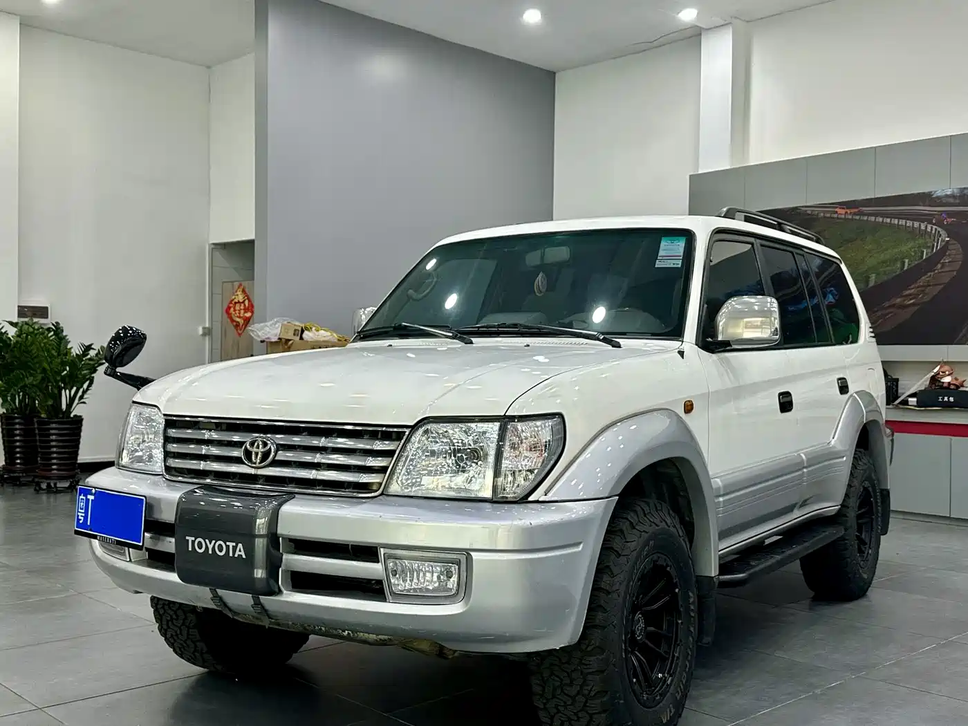 Toyota Prado (Import)