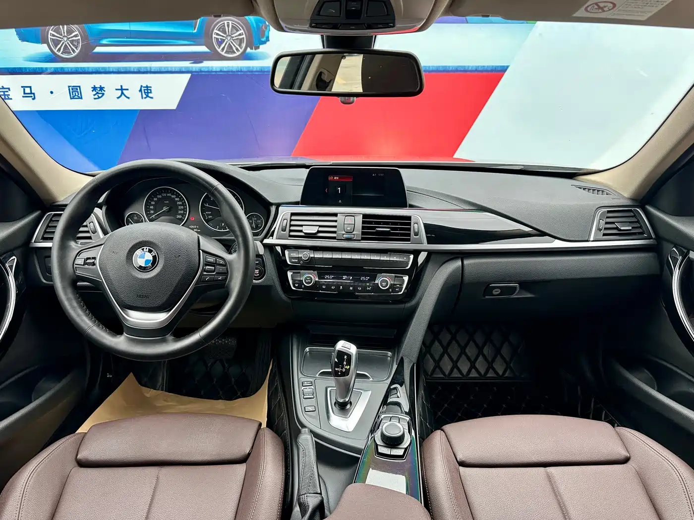 BMW 3 Series 2018 320Li Fashion Style фото 15