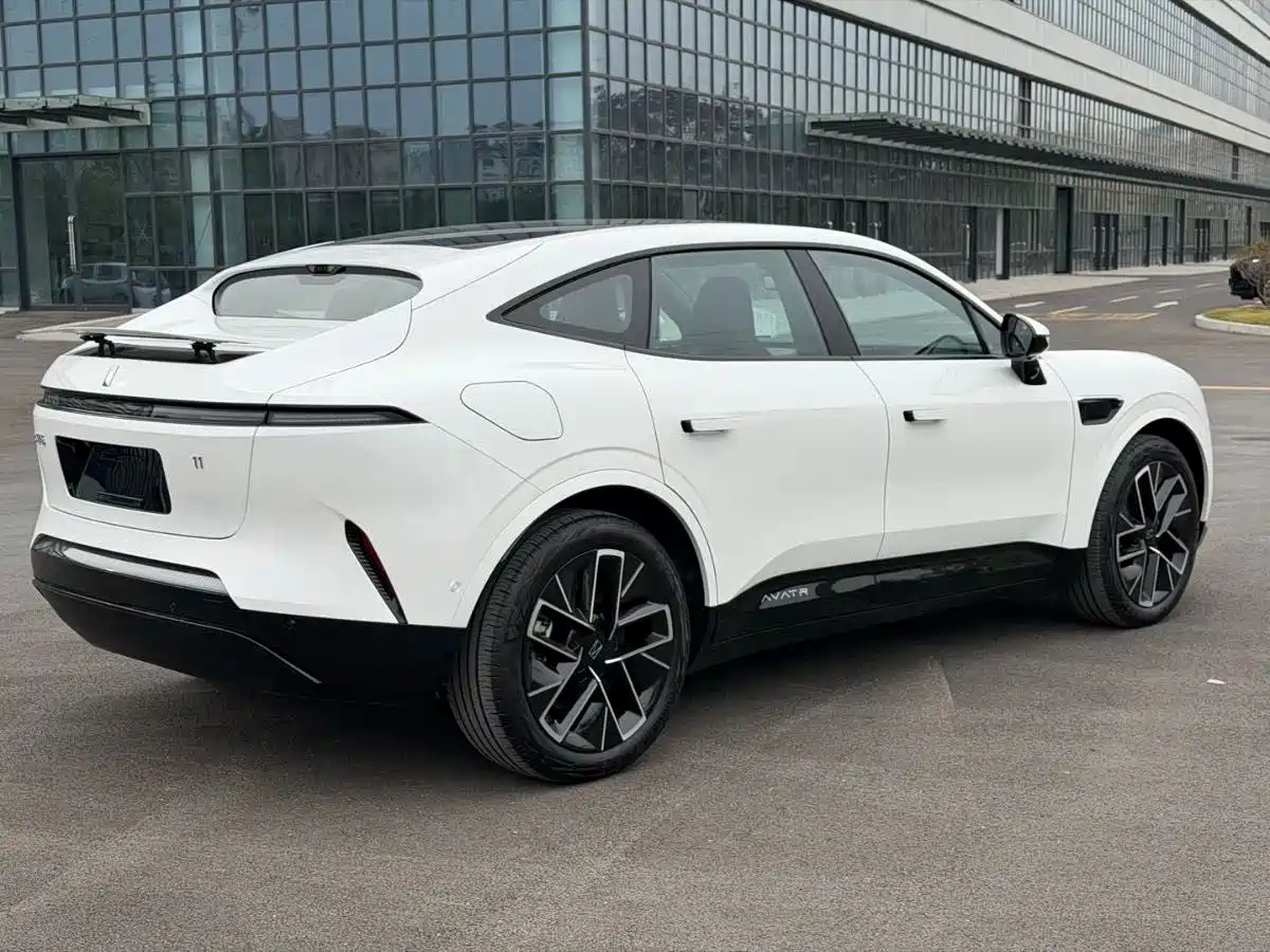 Avatr 11 2025 Facelift Max Range Extender фото 6