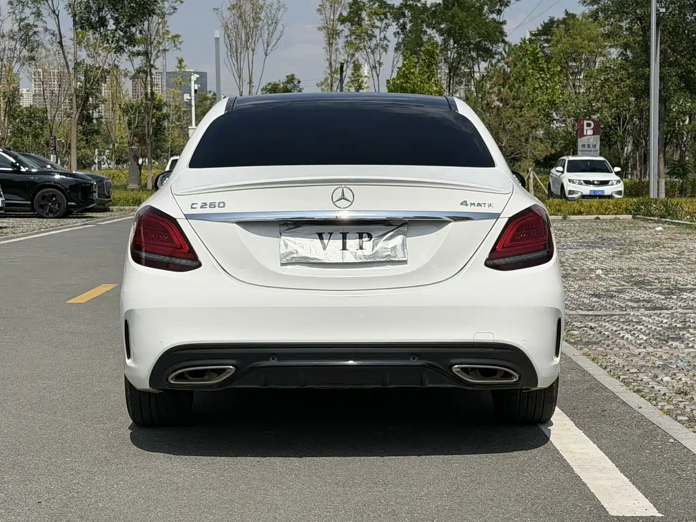 Photo 5 - Mercedes-Benz C-Class
