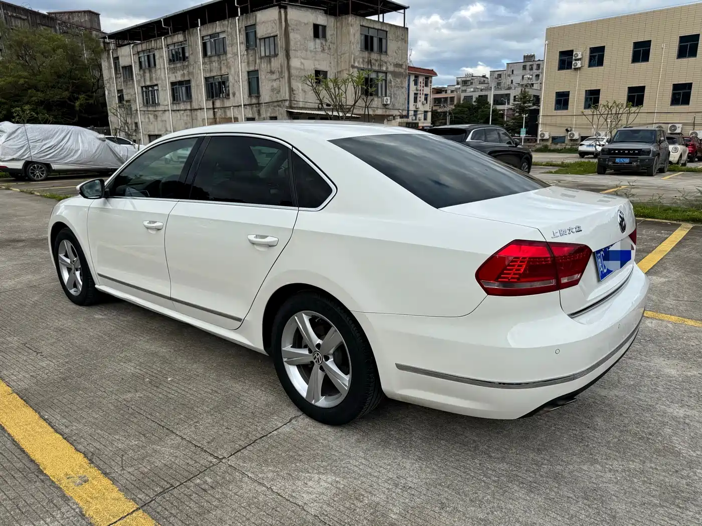 Volkswagen Passat 2013 2013 2.0TSI DSG Yuzun
