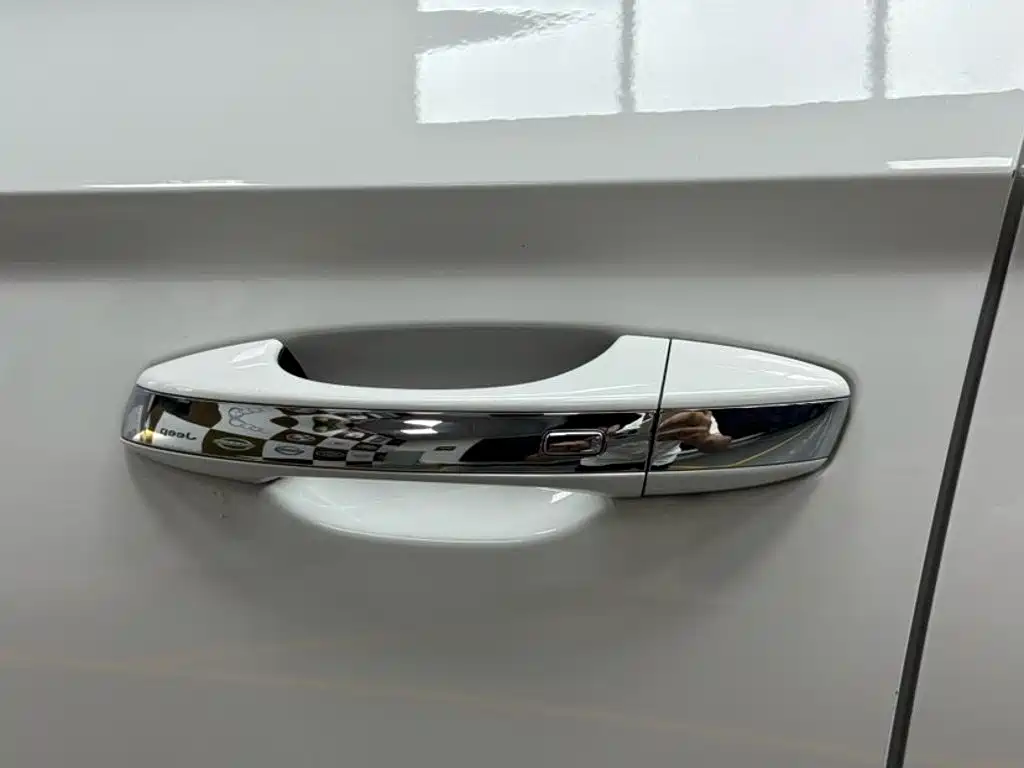 Volkswagen Tharu, миниатюра 16