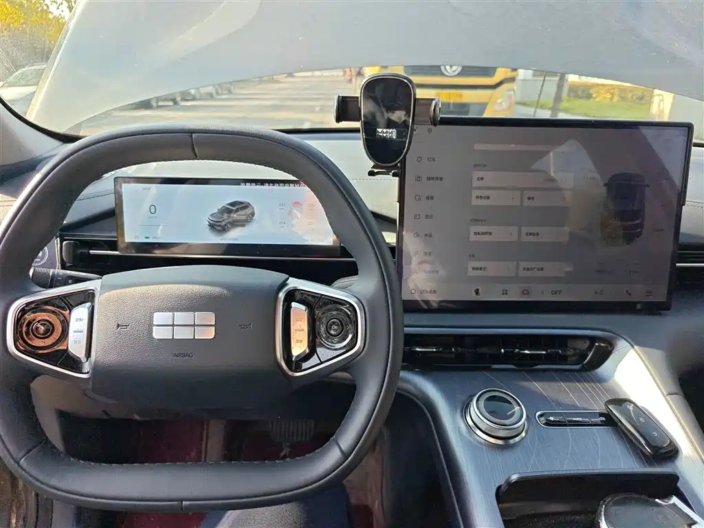 Geely Galaxy Galaxy E5 2024 440km Start Edition фото 10