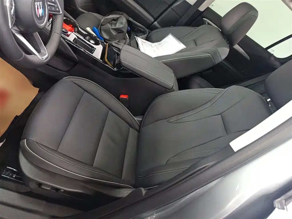 Buick Envision Plus 2025 Enclave Plus 28T 2WD Platinum Edition фото 15