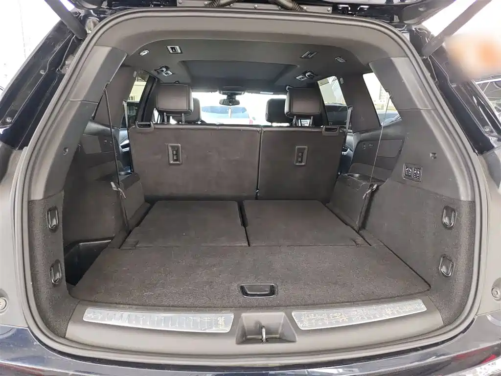 Cadillac XT6 2021 2.0T 7-seater 4WD Luxury фото 19