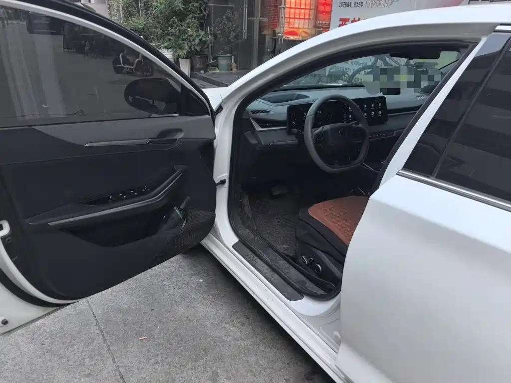 Changan Ruicheng PLUS 2023 2023 1.5T DCT Navigation Edition