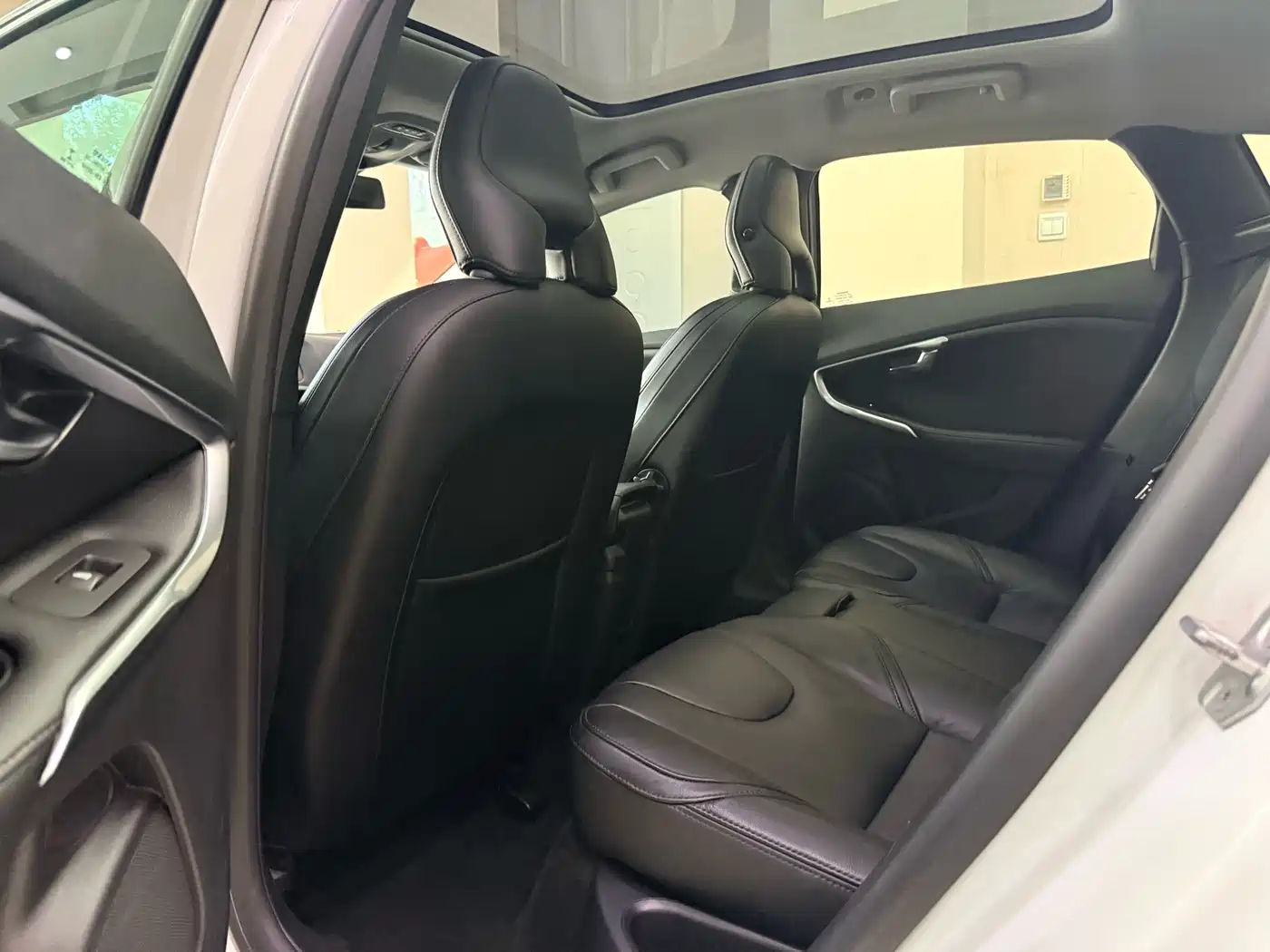 Volvo V40 2014 2014 T5 Intelligent Premium