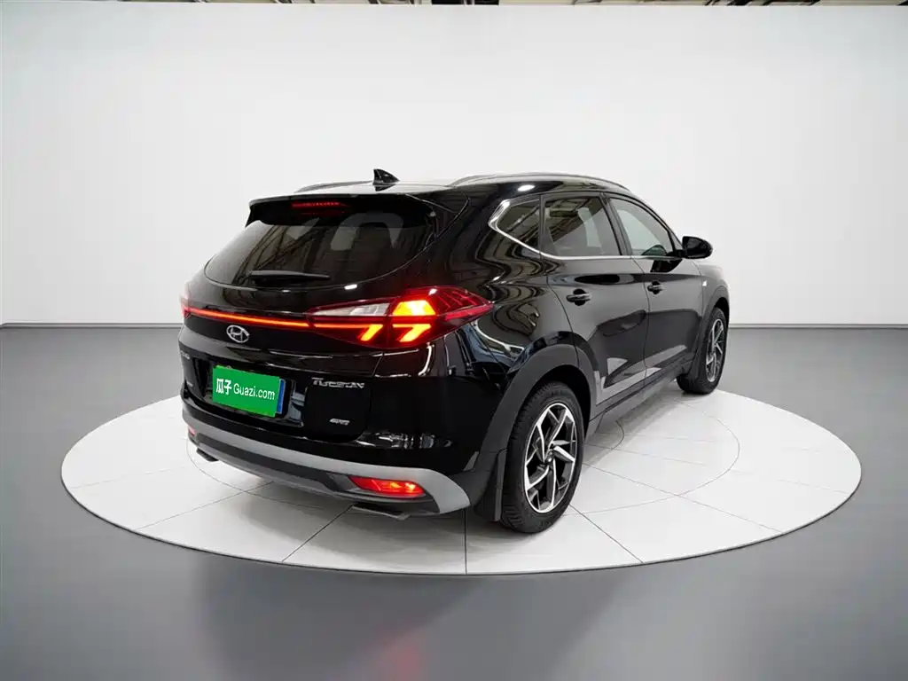 Hyundai Tucson 2019 280TGDi Dual-clutch 2WD Smart Connect Edition China VI фото 7