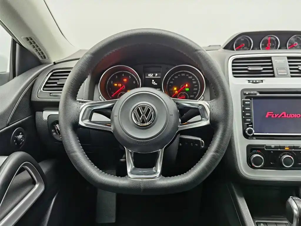 Volkswagen Scirocco 2016 2015 1.4TSI Trend Edition