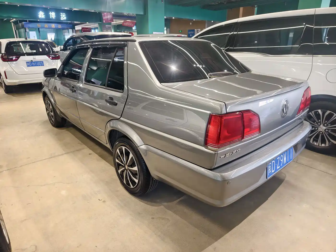 Фото 4 - Volkswagen Jetta