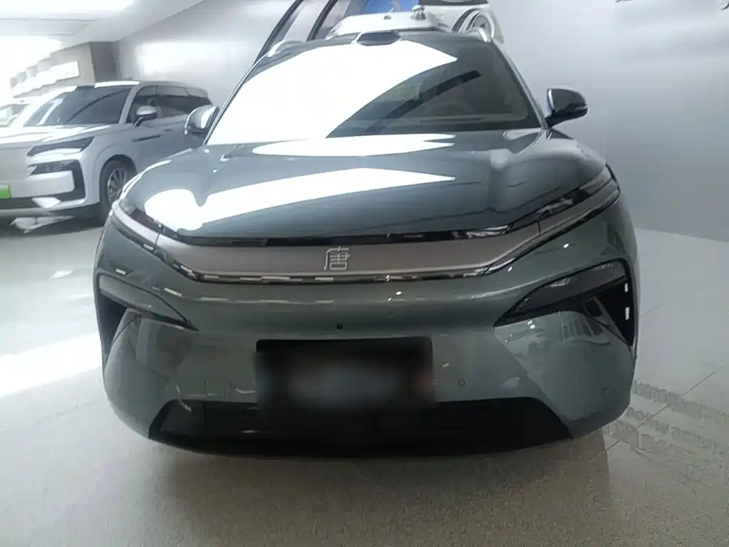BYD Tang L 2025 2025 DM 175KM Drone Player Edition
