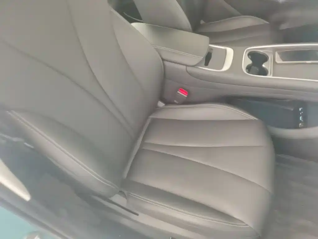 BYD Hai Shi 05 EV 2025 2025 520KM Smart Navigation Edition